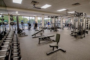 Fitness facility - Exclusive 3BR retreat, steps to beach, pools (Miramar Beach)