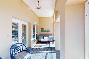 Terrace/patio - Exclusive 3BR retreat, steps to beach, pools (Miramar Beach)