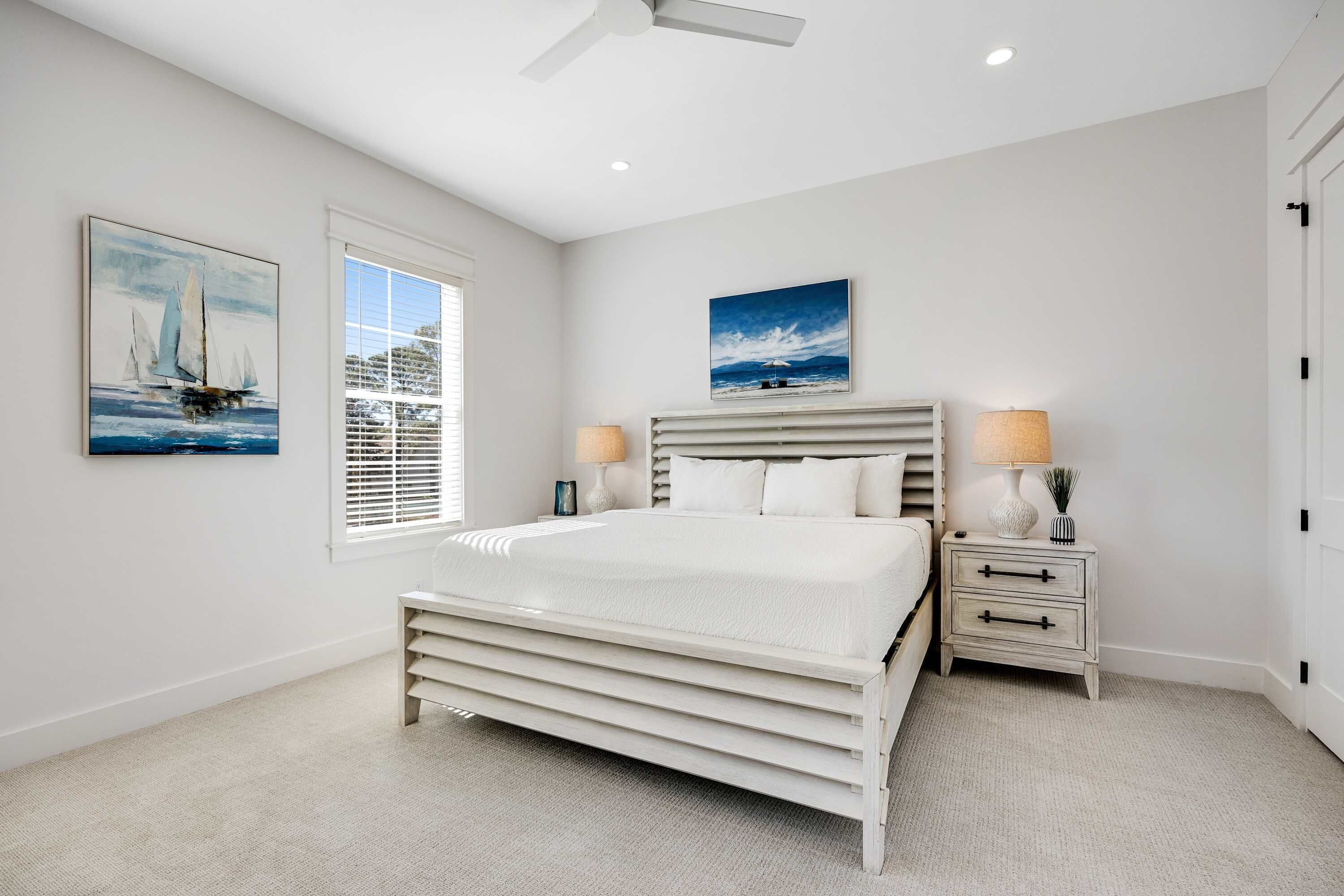 4 bedrooms, iron/ironing board, WiFi, bed sheets
