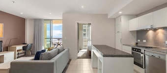 Belle Escapes -Sunrise at Belle Pier