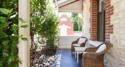 Ocean River Rest - North Fremantle