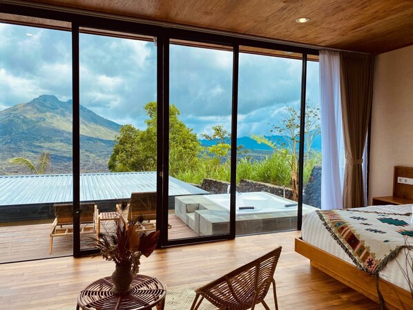 Habitación básica, 1 cama Queen size, vista a la montaña | Ropa de cama 