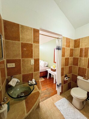 Bathroom - Casa Miel: Sweet Getaway in Paradise (Puerto Jiménez)