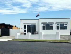 Exterior - Deco Nook – Napier’s Iconic Art Deco Hideaway (Napier)