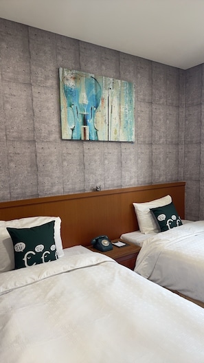 Twin Room | Down comforters, desk, laptop workspace, free WiFi - CU Hotel Taichung Wufeng (Taichung)