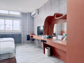 Triple Room | Down comforters, desk, laptop workspace, free WiFi - CU Hotel Taichung Wufeng (Taichung)