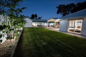 Exterior - Ocean Breeze Retreat (Ocean Grove)