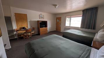 Chambre Double, 2 lits doubles, non-fumeur