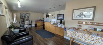 Himont Motel