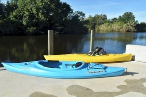 Miscellaneous - Phoenix, quite Area, Pool and great water few (Cape Coral)