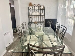 تناول الطعام