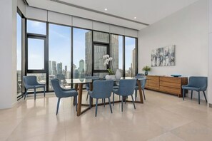 Unclassified image, 3 of 3, button - Melbourne City Apartments Panoramic Skyview Penthouse (Southbank)