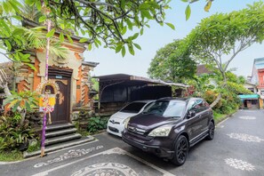 Front of property - Hita Homestay Ubud (Ubud)