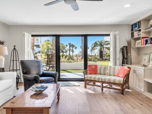 Smart TV, fireplace - Aegean 111 sleeps 8 near beach (Destin)