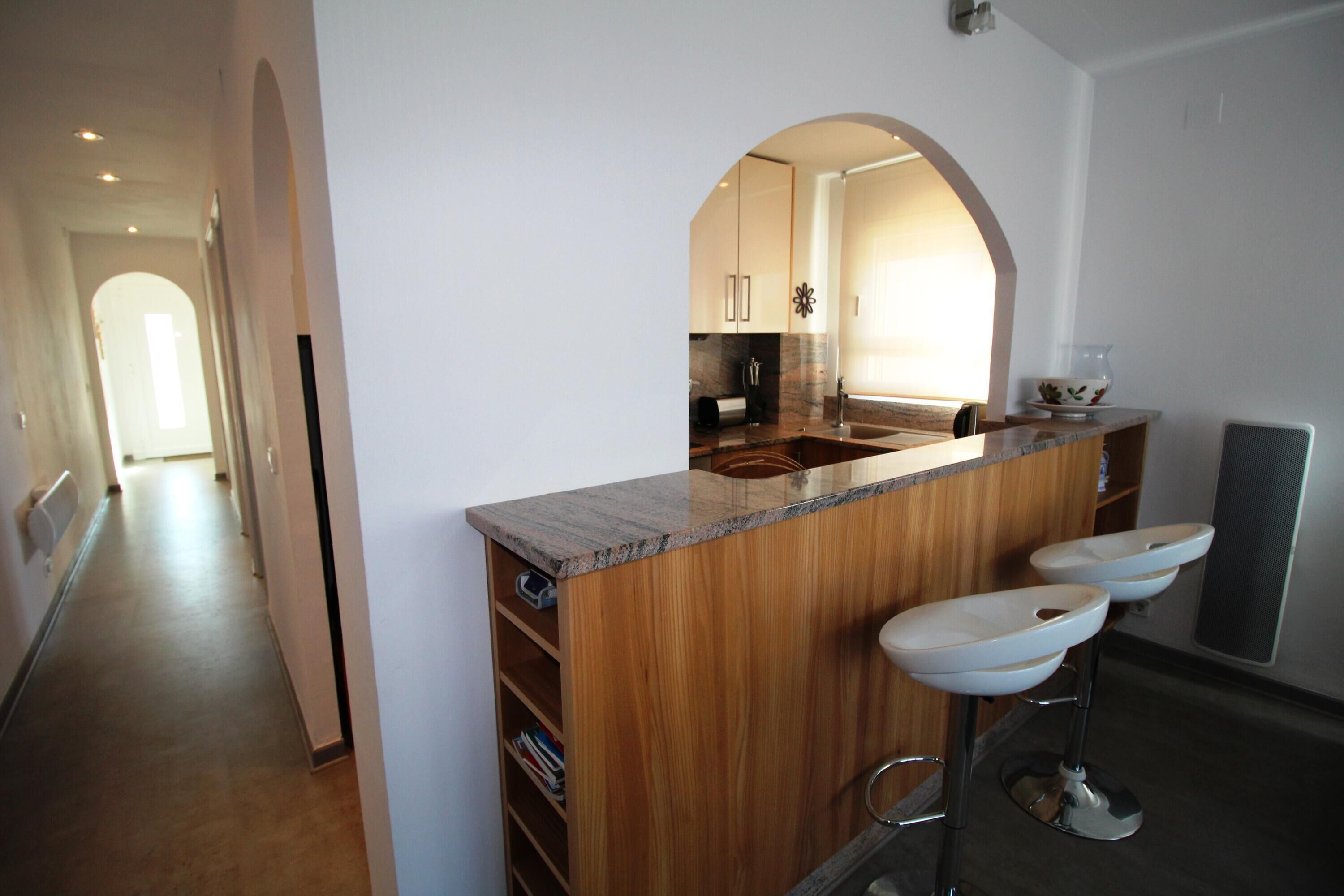 Fridge, oven, coffee/tea maker, toaster