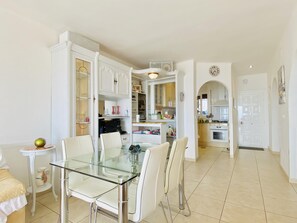 Dining - CENTRAL Apartment Roses near the beach with sea view (Roses)