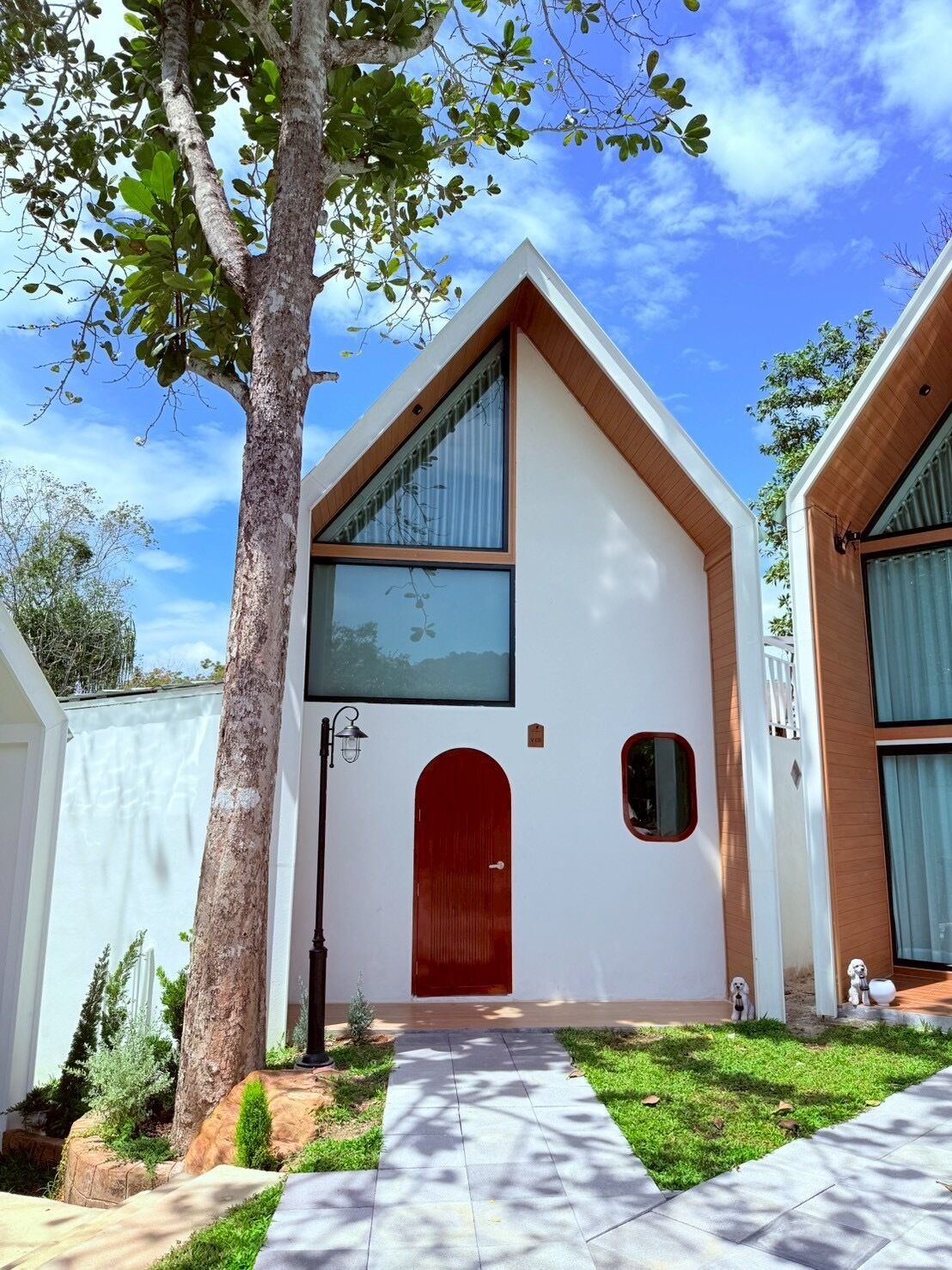 Familie vierpersoonskamer | Een gratis minibar, een kluis op de kamer, individueel gedecoreerd