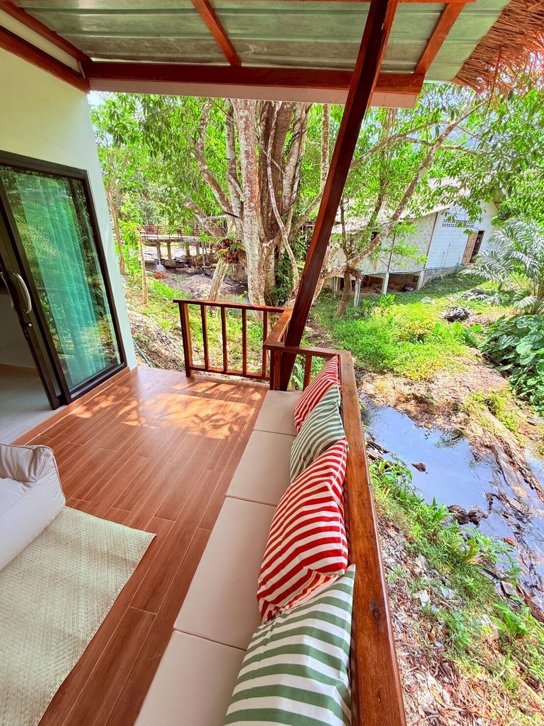 Deluxe River View | Terraza o patio