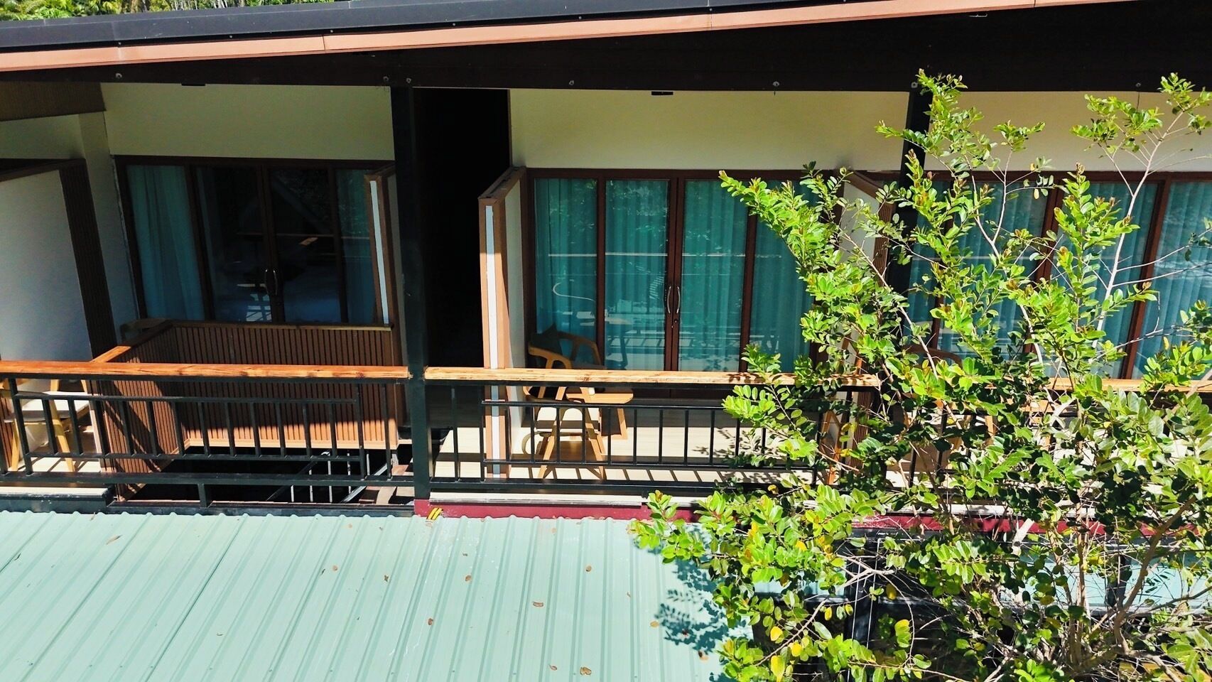 Standard-huone, parveke, näköala mäelle | Terassi/patio