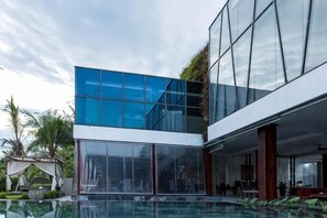 Kolam renang