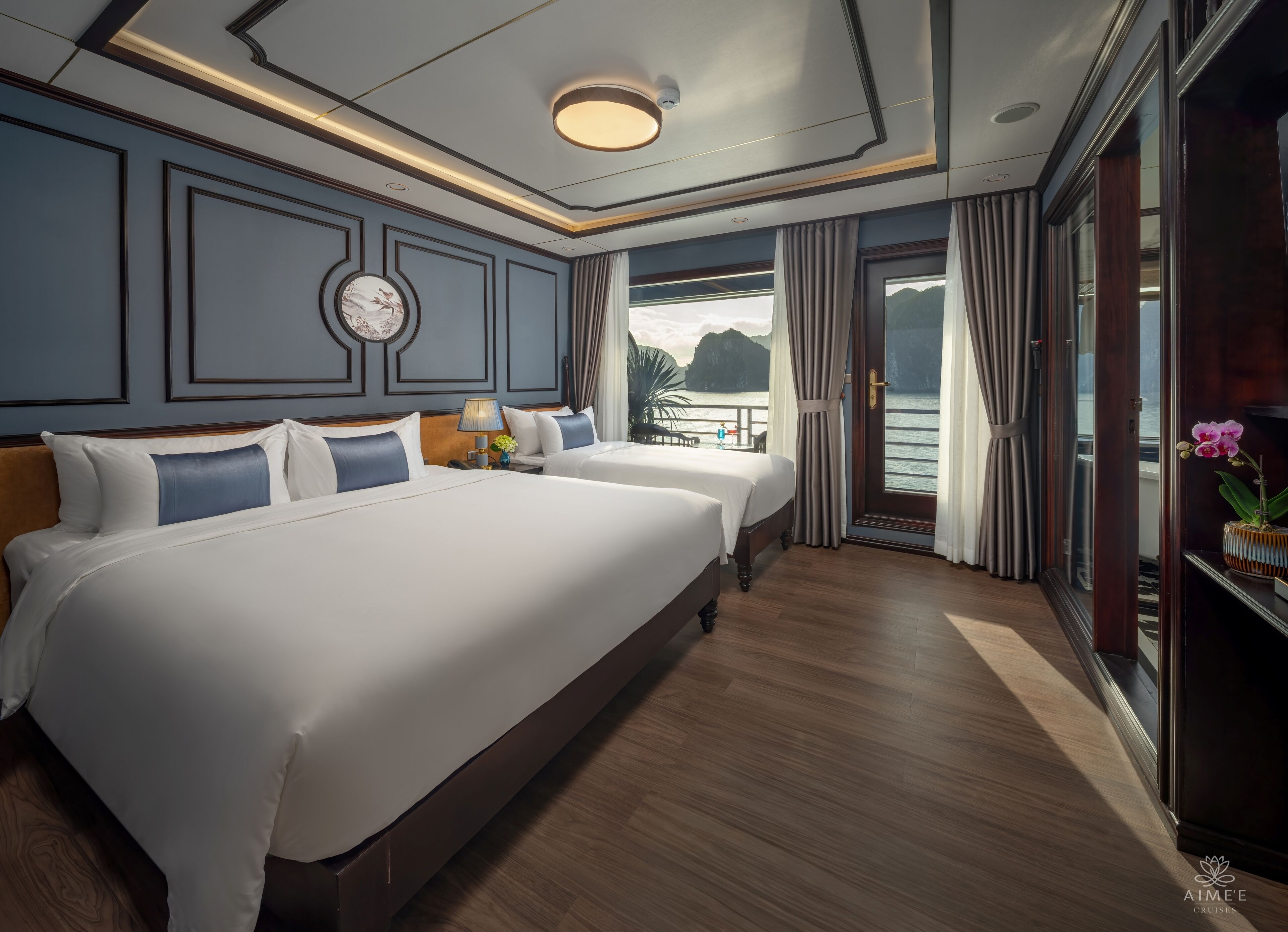 Phòng 3 Deluxe, ban công, quang cảnh biển | Truy cập Internet không dây miễn phí 