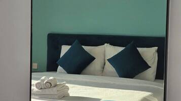 Lägenhet Superior - balkong - utsikt mot stranden | Skrivbord, arbetsyta för laptop och gratis wi-fi