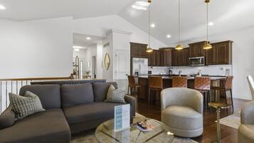 Smart TV, fireplace, books