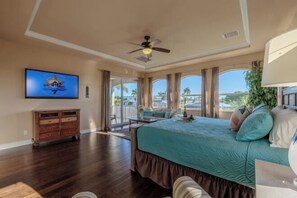 Room - Villa Skye (Cape Coral)