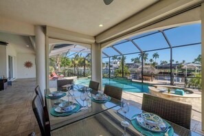 Unclassified image, 4 of 14, button - Villa Skye (Cape Coral)