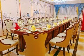 Restaurant - Riyueheng Hotel (Hezhou)