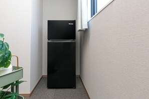 高級套房, 非吸煙房, 城市景 | 私人廚房 | 大型雪櫃/冰箱、微波爐、廚房用具/餐具/器皿、冰箱