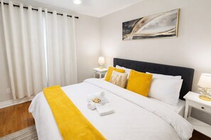 Iron/ironing board, free WiFi, bed sheets