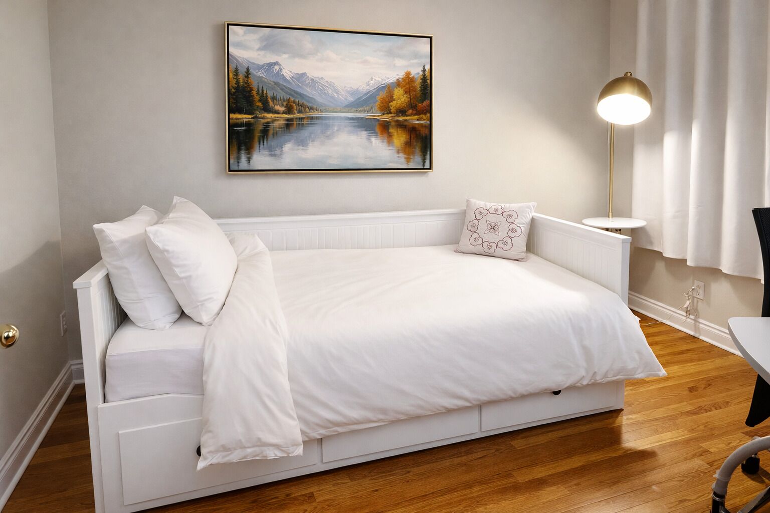 Bügeleisen/Bügelbrett, kostenloses WLAN, Bettwäsche