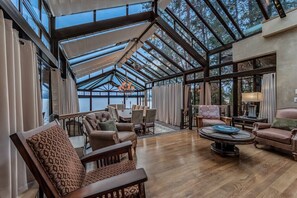 Interior - Lakefront Estate | Hot tub and Private Boat Dock (Hope)