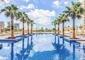 House - Stayshort - Chic Studio Apartment in JVC Sleeps 4 (Dubai)