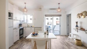Unclassified image, 5 of 37, button - Pearl Coast by Interhome (Albufeira)