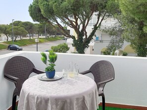 Outdoor dining - Medusa - Sunny Way by Interhome (Albufeira)