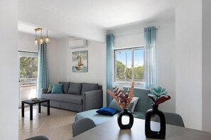 TV - Jade-Sunny Way by Interhome (Albufeira)