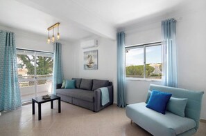 TV - Jade-Sunny Way by Interhome (Albufeira)
