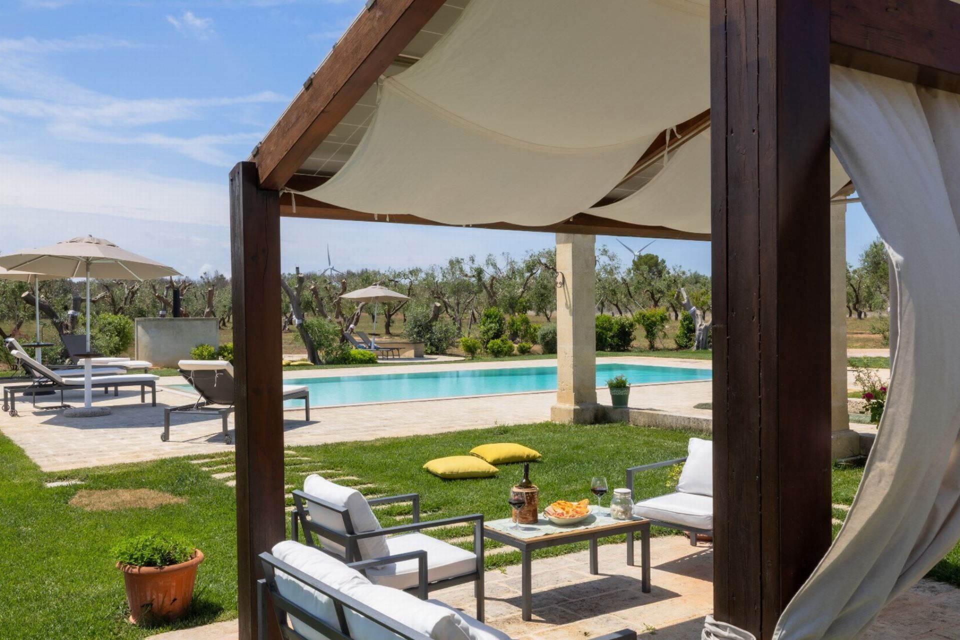 Terrace/patio