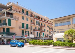 Exterior - Riccardo in Marina di Campo, tastefully furnished, in a very central position, ideal for those who w (Campo nell'Elba)