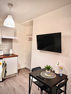 Interior - Perfectly Located Studio Flat in Finsbury Park (London)