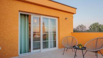 Villa (Villa Serenity with Pool) | Terrasse/Patio