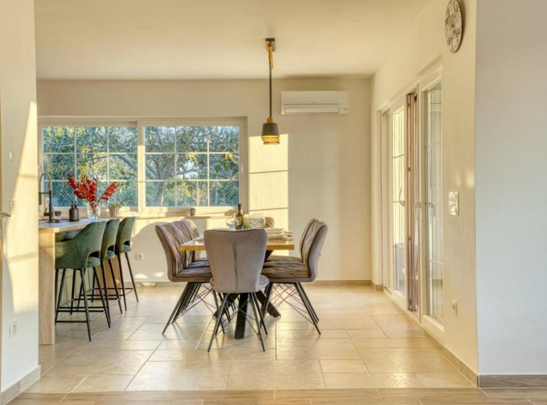 غرفة المعيشة