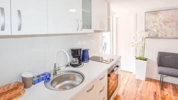 Hus (Camping Mobile Homes Bella Vita) | Eget kjøkken | Kjøleskap