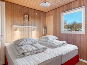 3 bedrooms, Internet - "Pavo" - 200m from the sea by Interhome (Bjert)