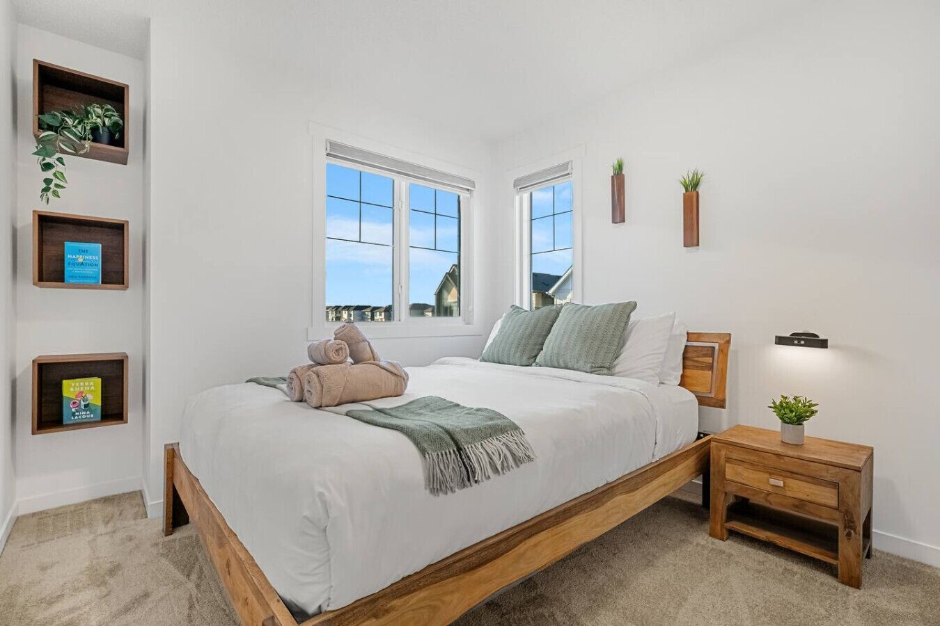 Työpöytä, silitysrauta/-lauta, vauvan matkasänky, ilmainen Wi-Fi