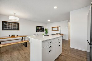 Interior - Luxury Family Retreat w/ Games, King Bed & Garage (Edmonton)
