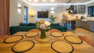 Nhà (Lux Vintage House Bella Vita Biograd ) | Phòng ăn