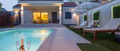 Maison (Lux Vintage House Bella Vita Biograd ) | Piscine extérieure